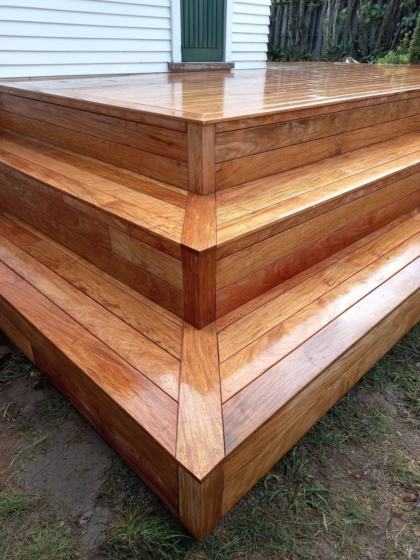 Close view of the mitred corner detail on the deck steps